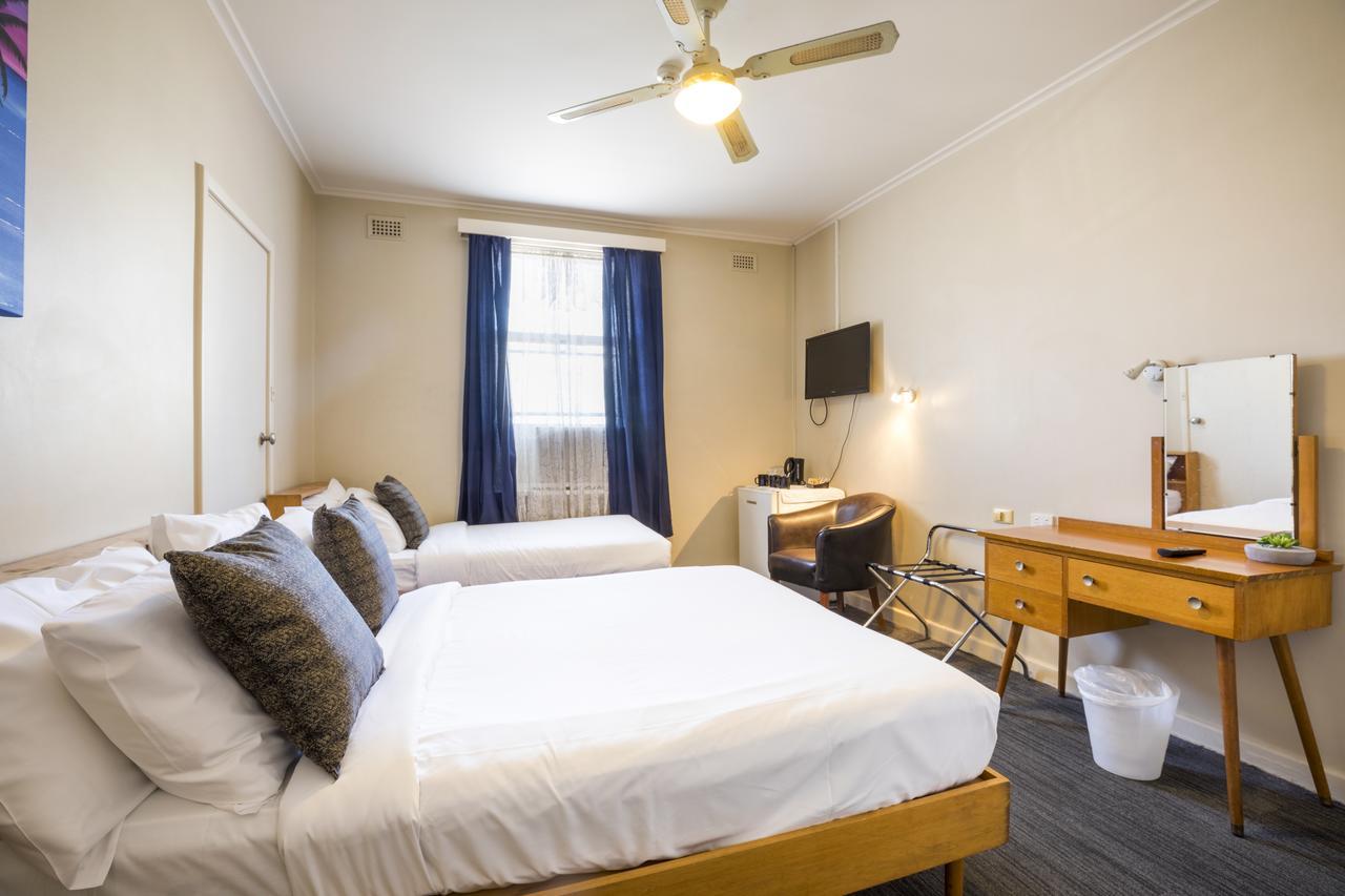 Esplanade Hotel Adelaide Esterno foto